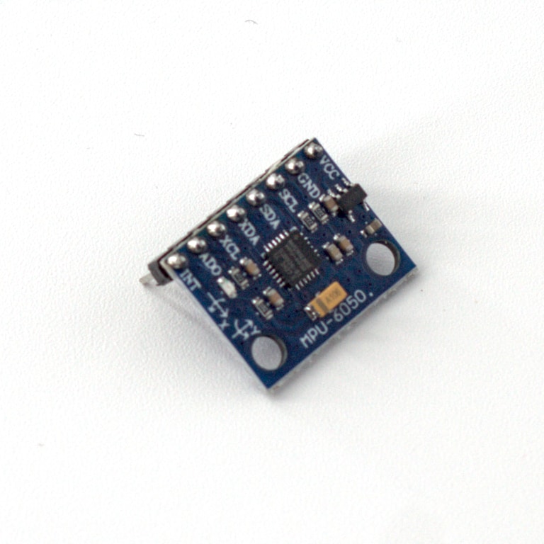 MPU-6050 kiihtyvyysanturi- ja gyroskooppimoduuli