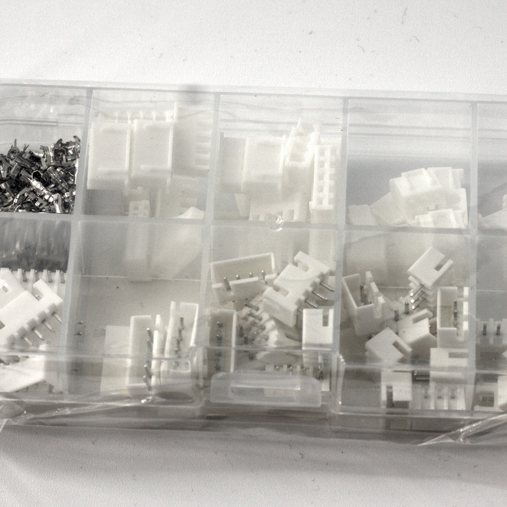 JST-XH laatikko (lajitelma)