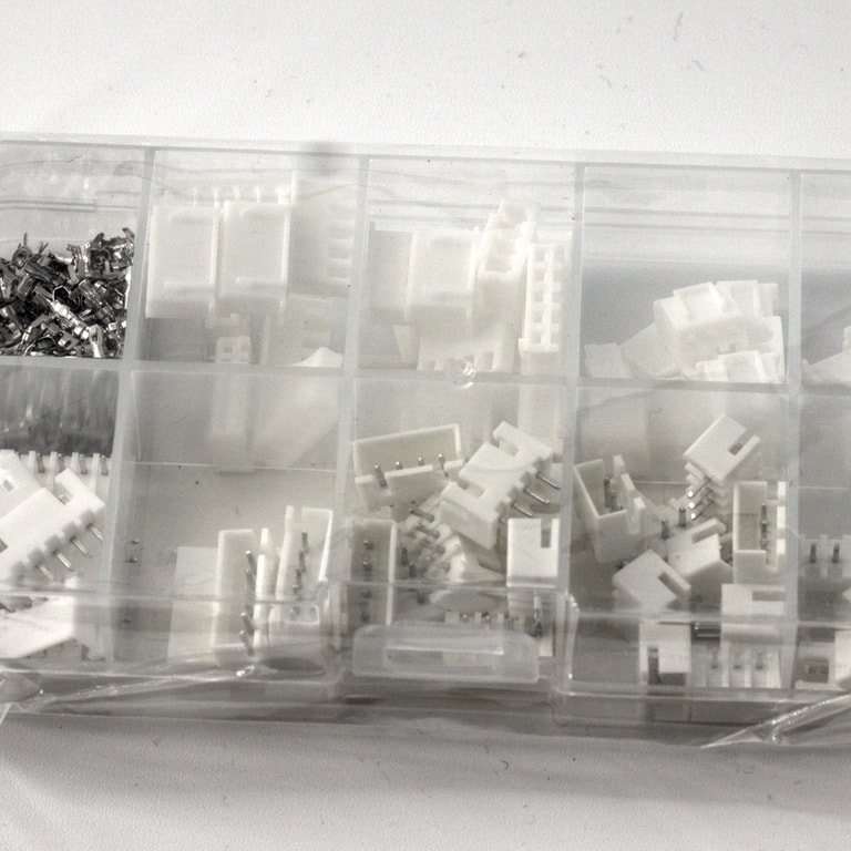 JST-XH laatikko (lajitelma)