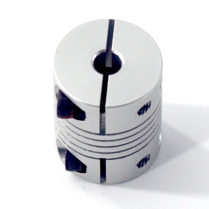 Joustava akselinyhdistäjä 5x8mm - kuva 2