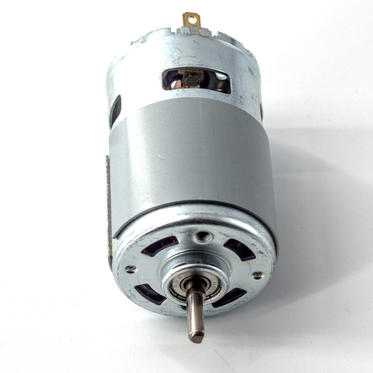 775 DC Moottori 12–24V - kuva 3